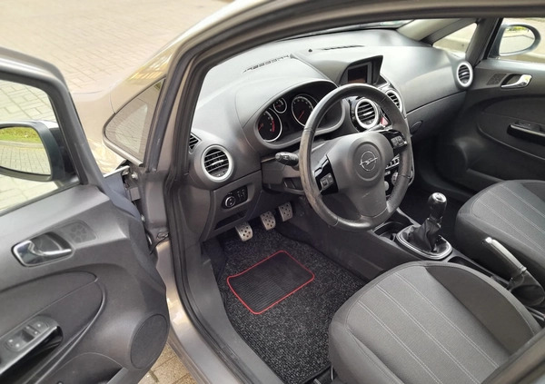 Opel Corsa cena 24600 przebieg: 130571, rok produkcji 2014 z Śmigiel małe 121